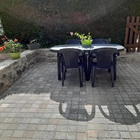 Ferienhaus 110m²: 3 Ch, Terrasse, Jardin, Animaux Acceptes, Wifi, Charges Incluses, Draps Fournis - Fr-1-496-248 *
